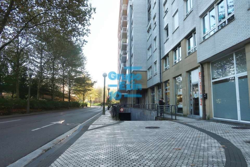 Vista exterior de Garatge en venda en Donostia - San Sebastián 