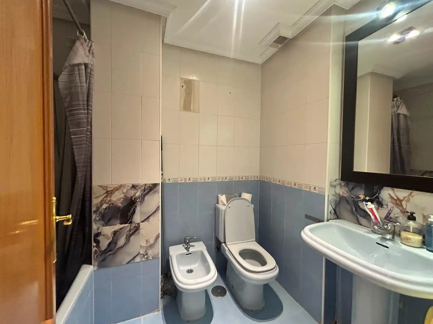 Badezimmer von Wohnung zum Verkauf in Parla mit Klimaanlage, Heizung und Abstellraum
