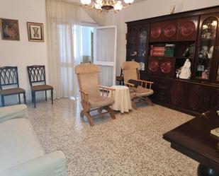 Sala d'estar de Pis en venda en San Fernando amb Terrassa i Balcó