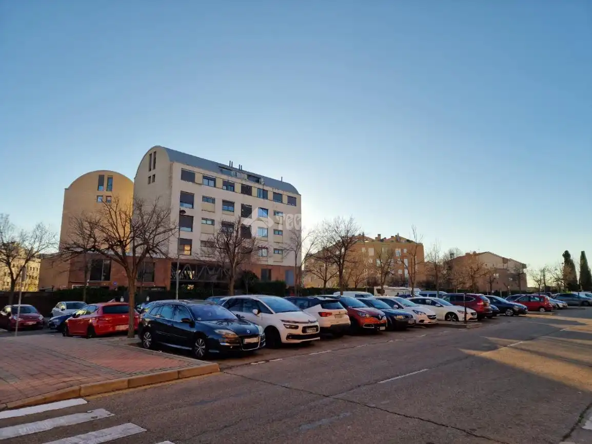 Aparcament de Dúplex en venda en Alcorcón amb Calefacció