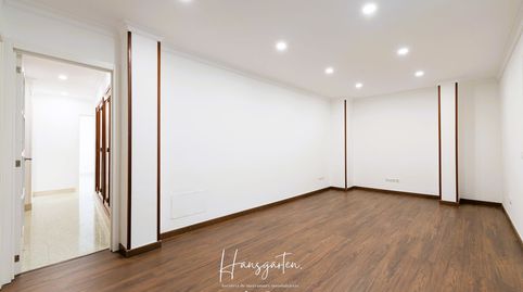 Foto 3 de Piso de alquiler en Triana, Las Palmas de Gran Canaria