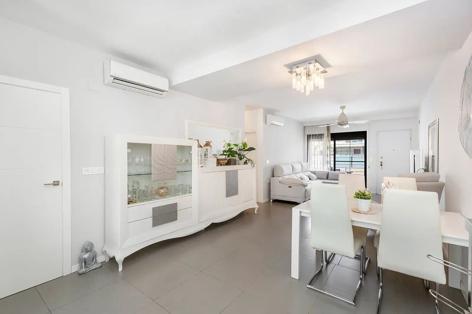 Sala de estar de Apartamento en venta en Pilar de la Horadada con Amueblado