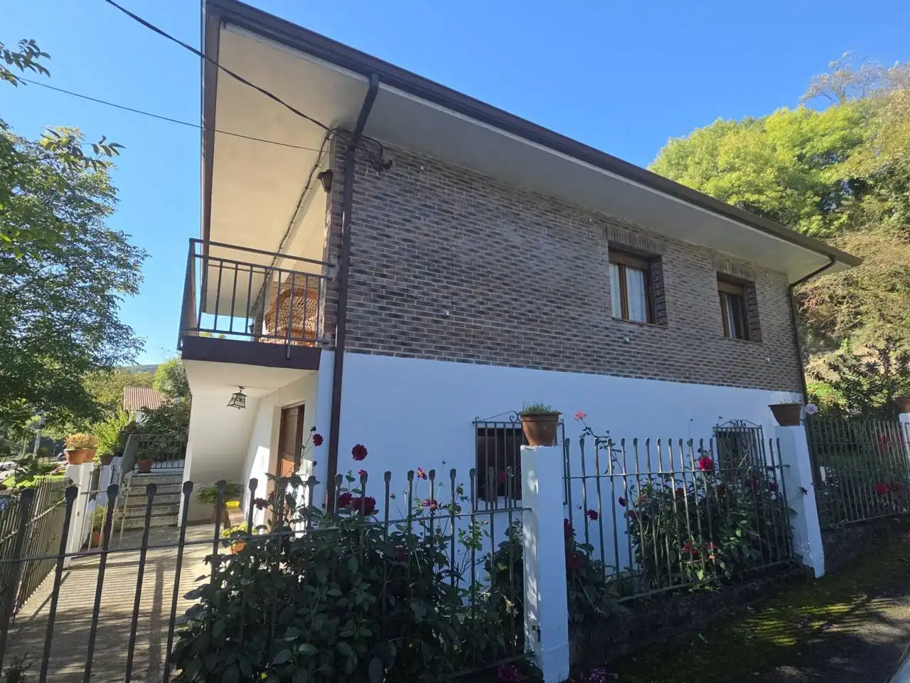 Exterior view of Houses for sale in Karrantza Harana / Valle de Carranza  with Heating, Private garden and Terrace