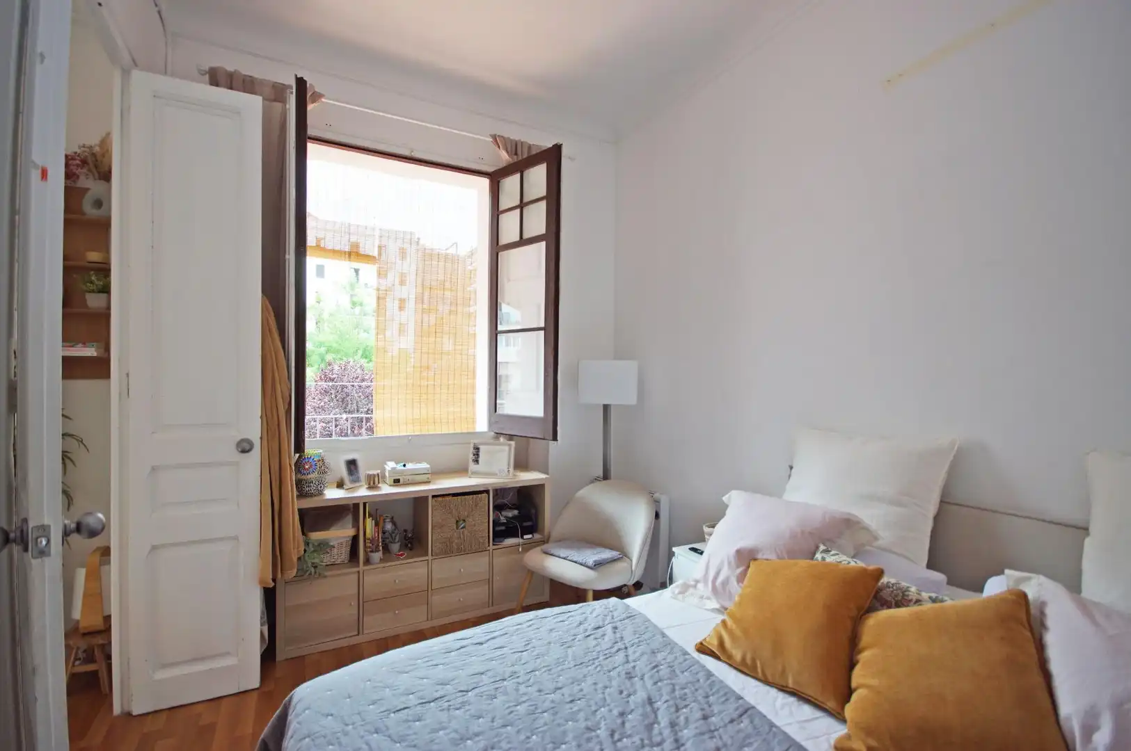 Habitación de Piso en venta en Barcelona con Aire acondicionado, Parquet y Terraza