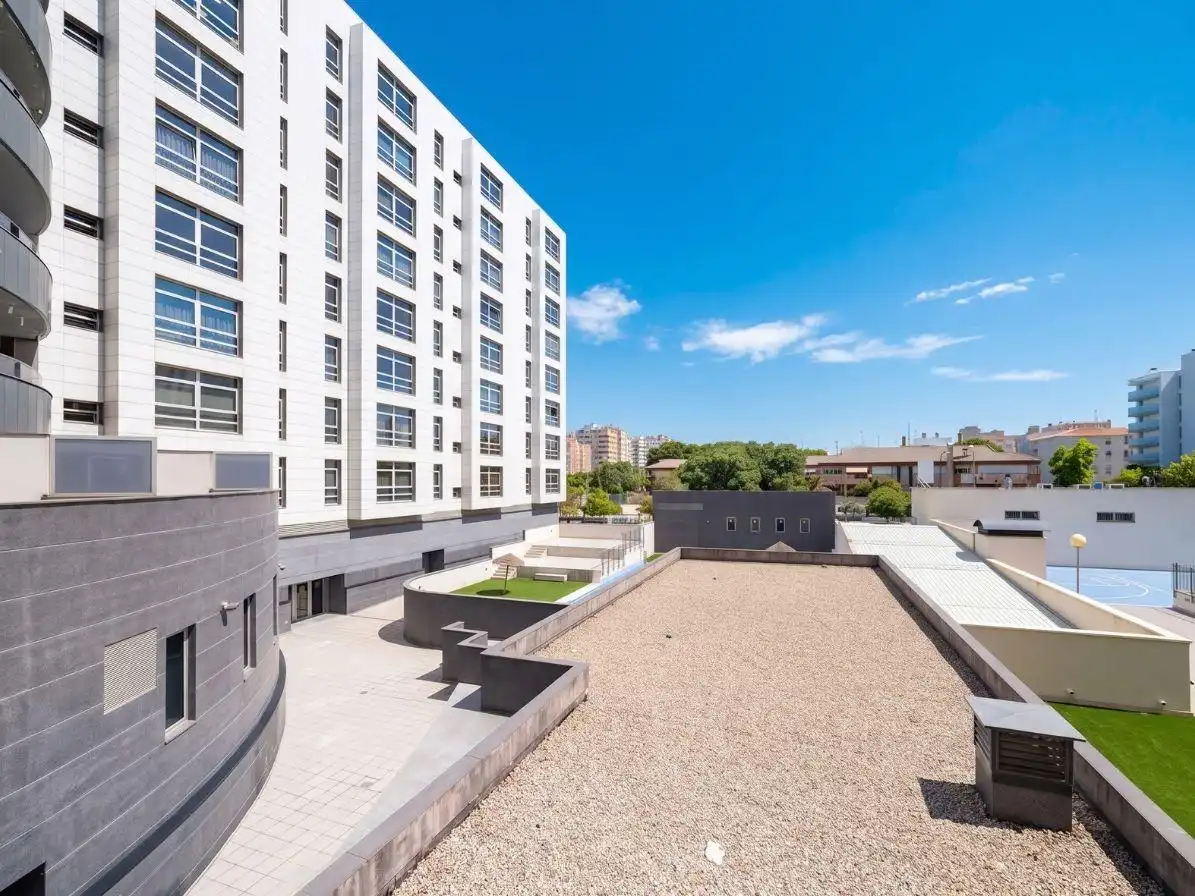 Terraza de Piso en venta en Alicante / Alacant con Piscina comunitaria