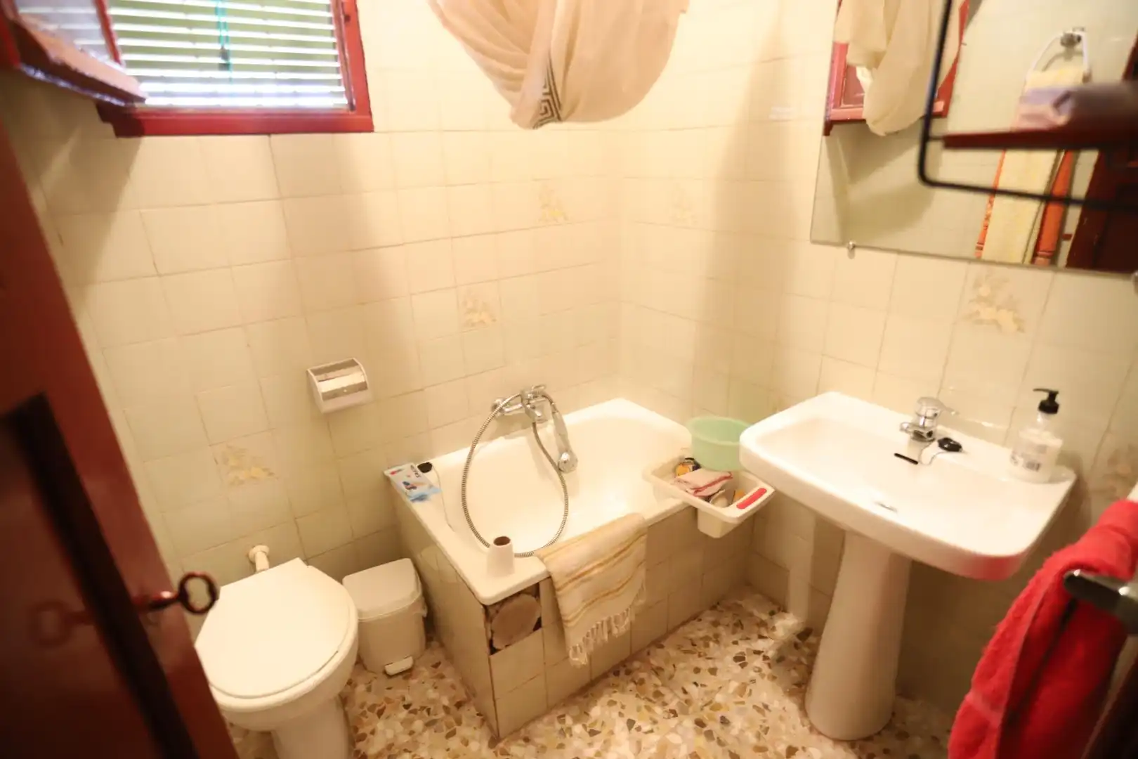 Bathroom of Houses for sale in Alcázar de San Juan  with Heating and Terrace