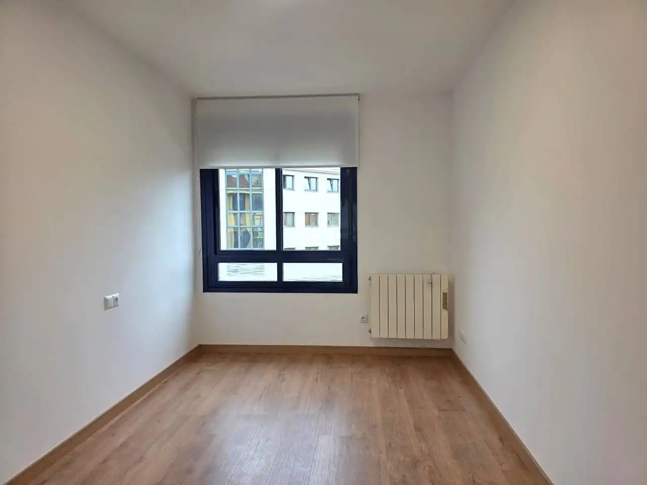Habitación de Apartamento de alquiler en Sada (A Coruña) con Calefacción