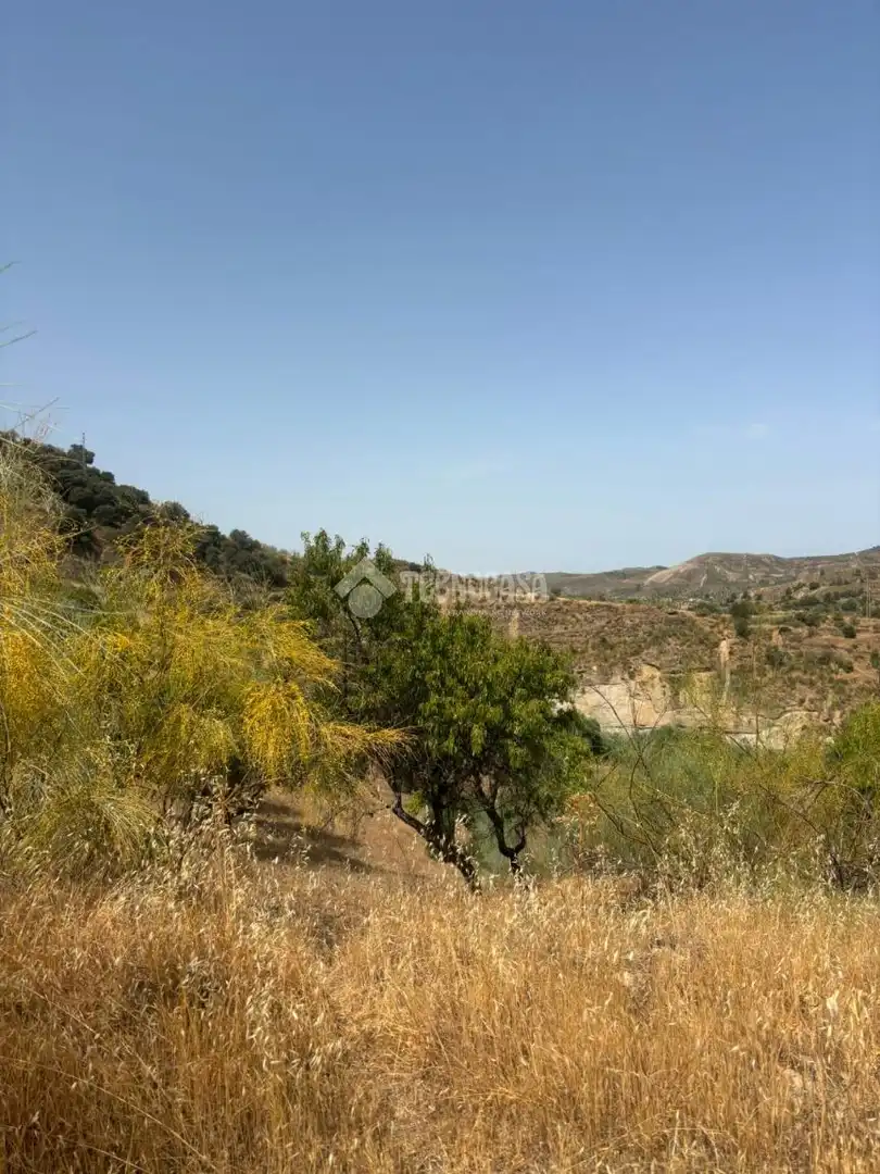 Land for sale in Quéntar