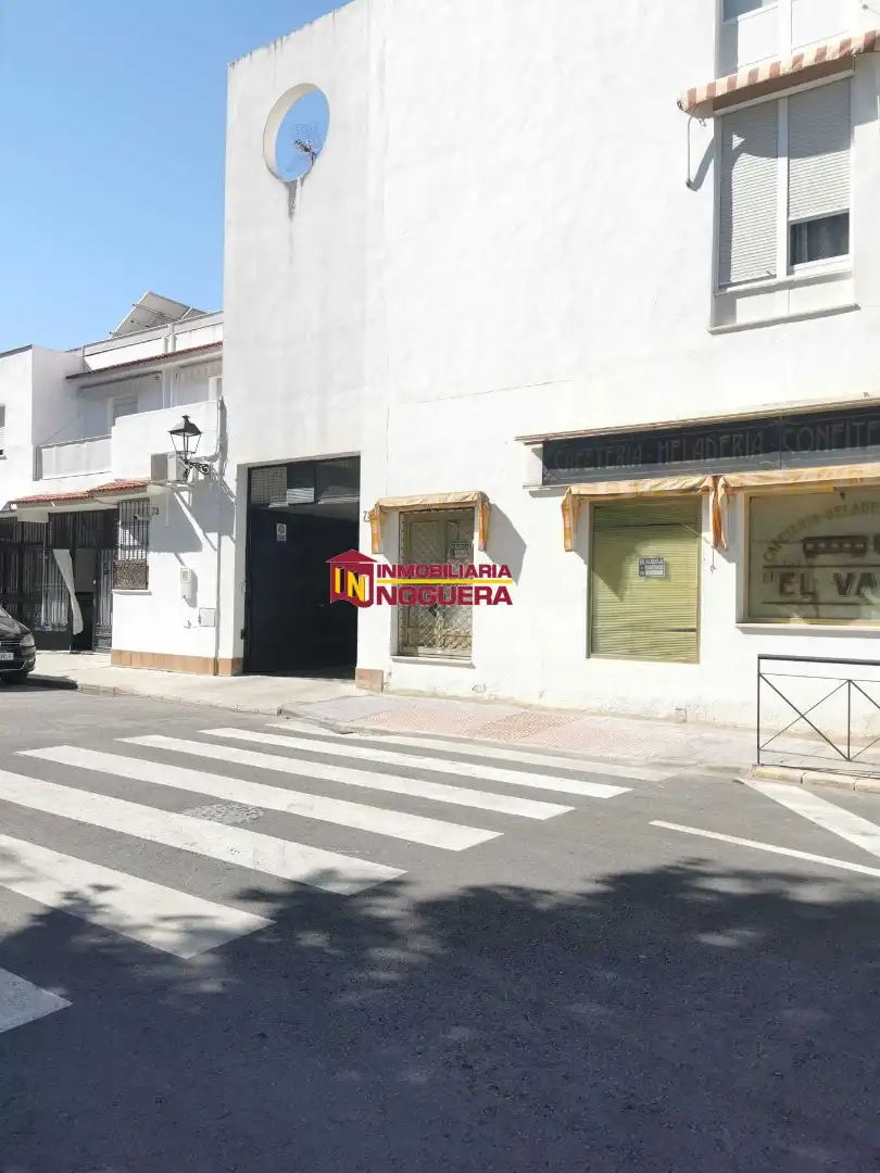 Vista exterior de Garatge en venda en Écija, Sevilla