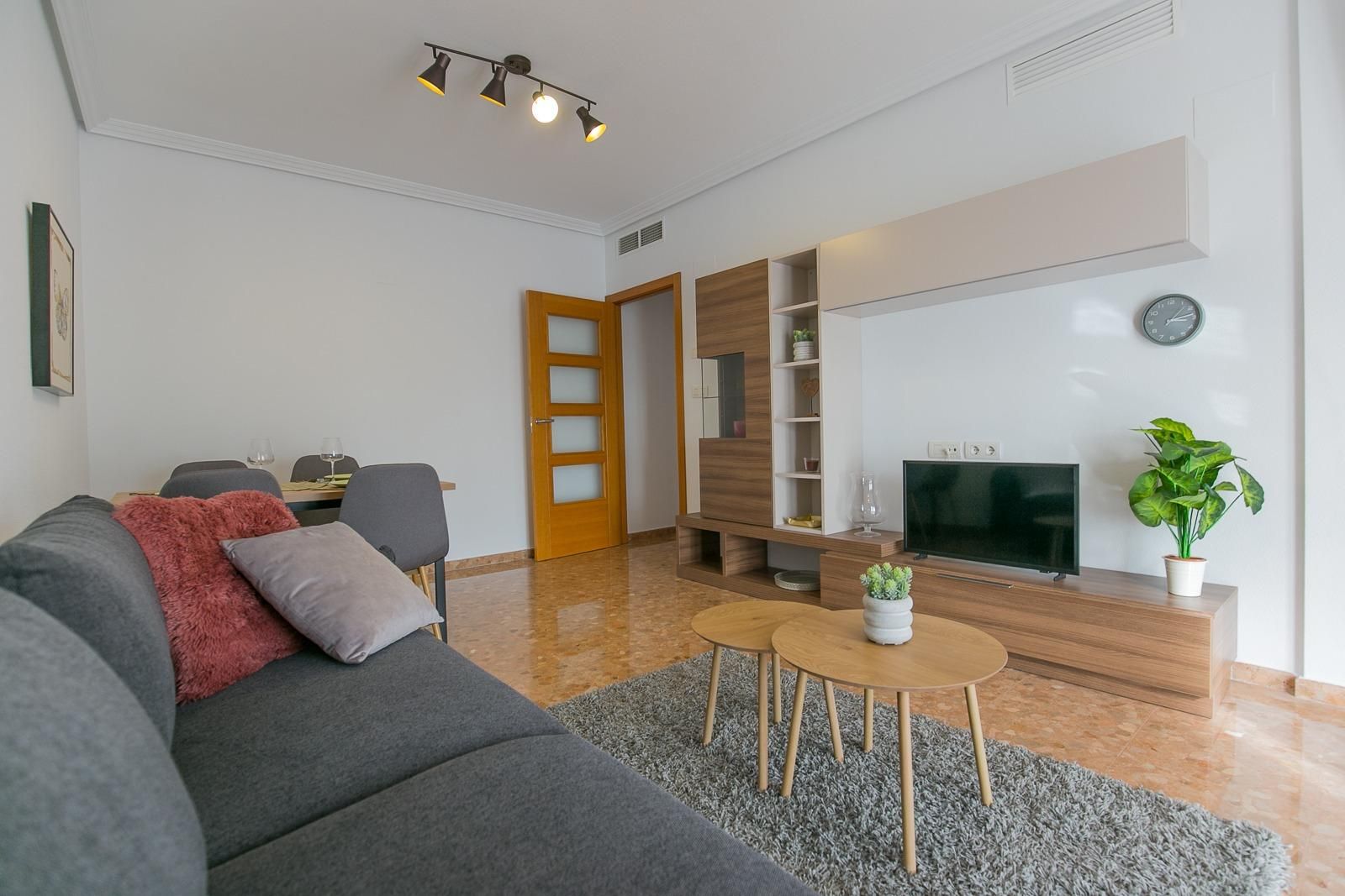 Living room of Flat to rent in Crevillent  with Terrace and Furnished