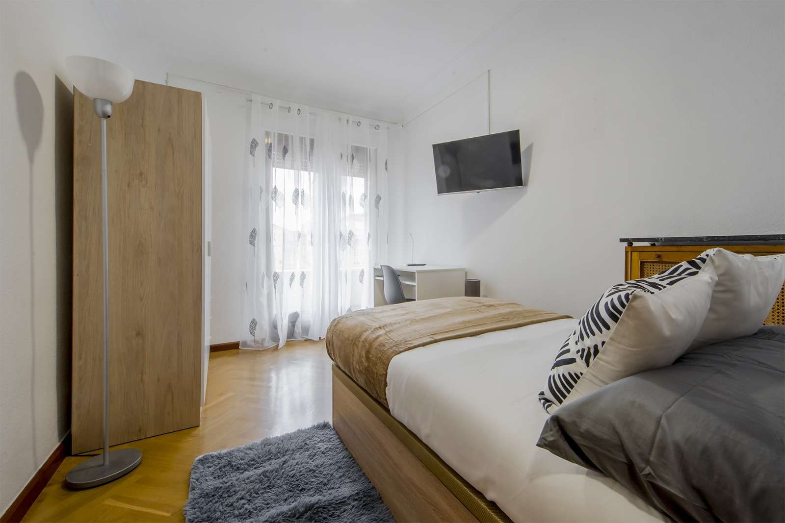 Bedroom of Flat to share in  Madrid Capital  with Terrace