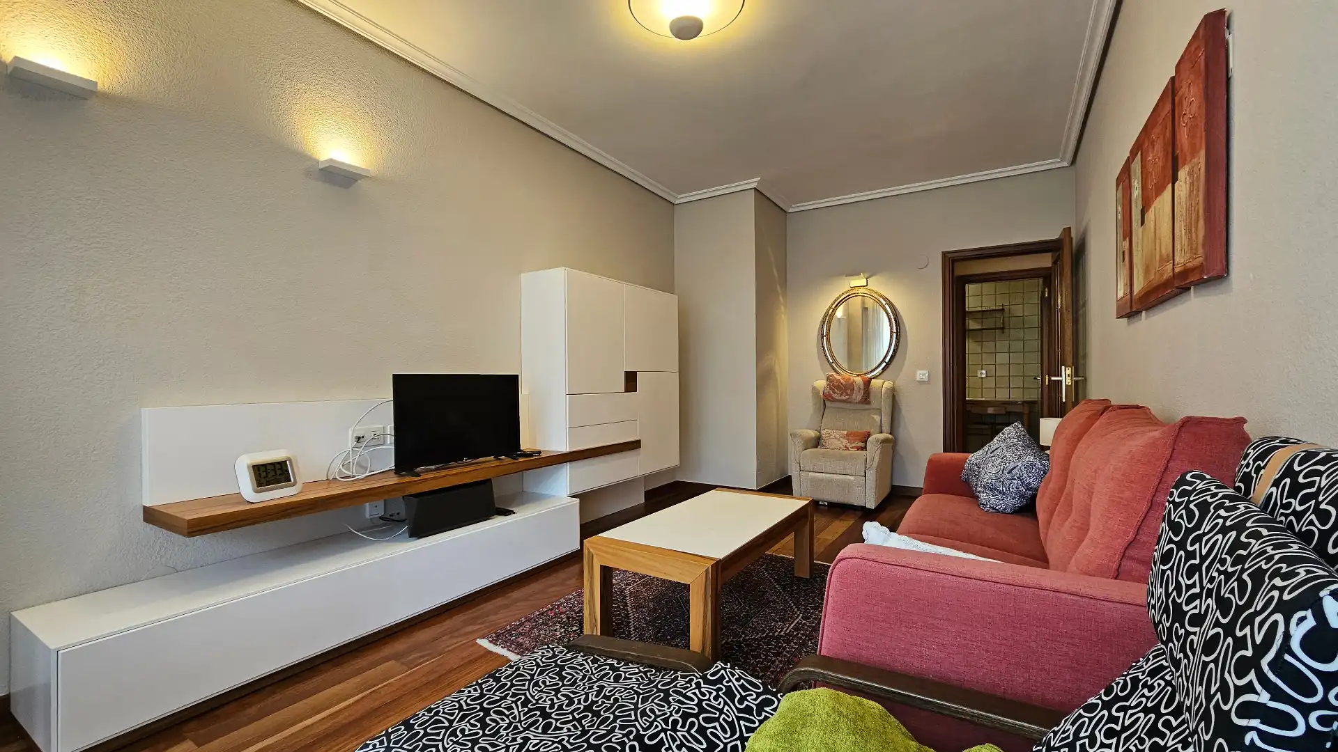 Sala d'estar de Pis en venda en Vitoria - Gasteiz amb Calefacció, Parquet i Terrassa