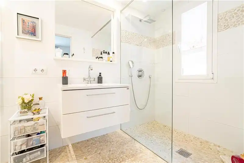 Baño de Casa o chalet en venta en Calvià con Aire acondicionado, Calefacción y Jardín privado