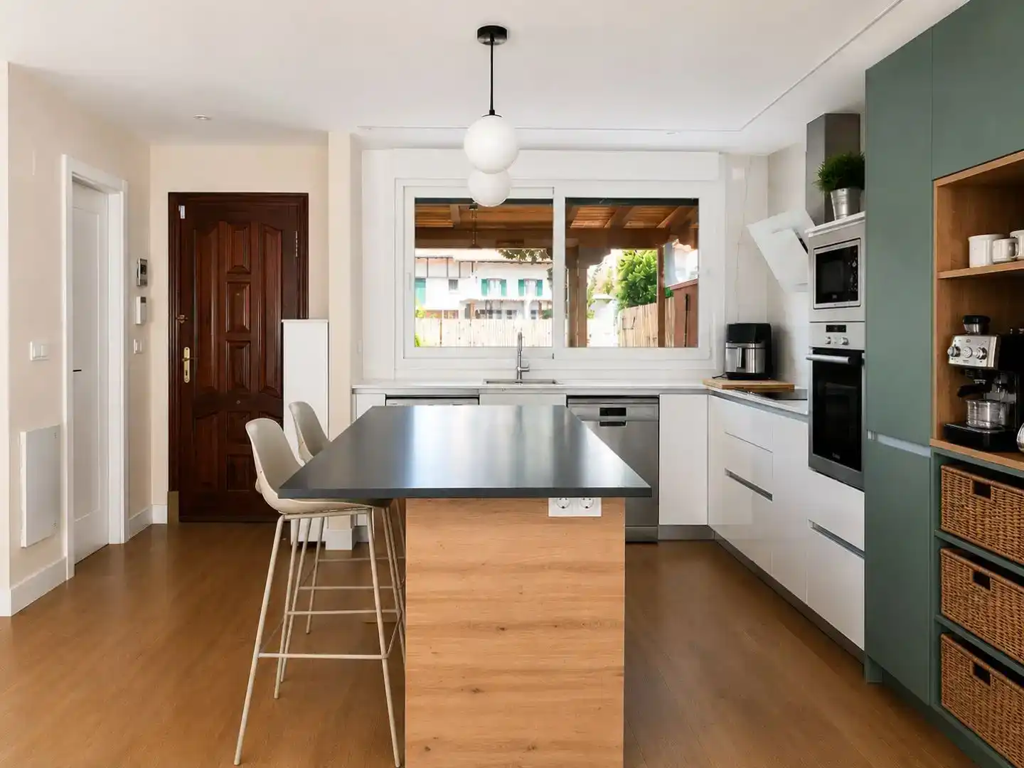 Kitchen of Flat for sale in Andoain  with Air Conditioner and Balcony