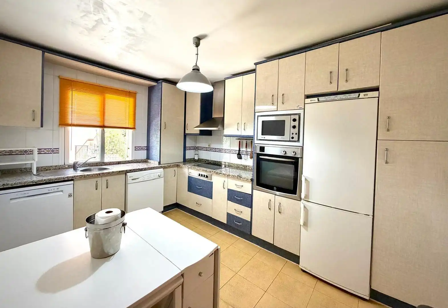 Cocina de Piso en venta en Benalmádena con Aire acondicionado, Jardín privado y Terraza