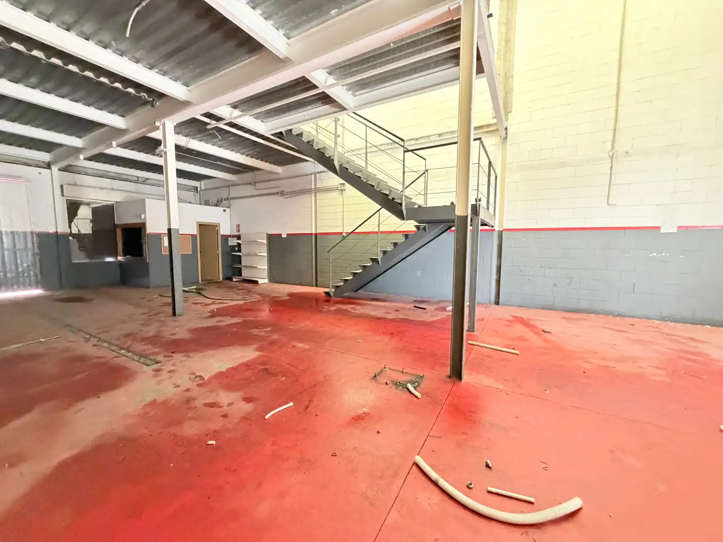 Nave industrial en venta en Bollullos de la Mitación