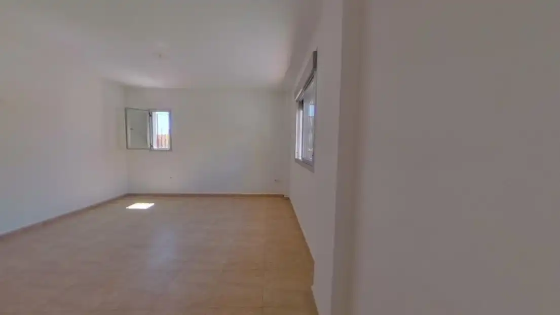 Piso con ascensor en venta en Calle POLO MEDINA 17, imagen 8