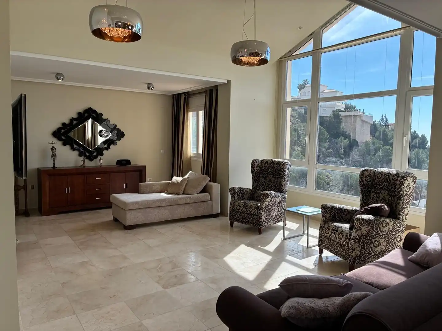 Wohnzimmer von Dachboden zum Verkauf in Altea mit Klimaanlage, Heizung und Möbliert