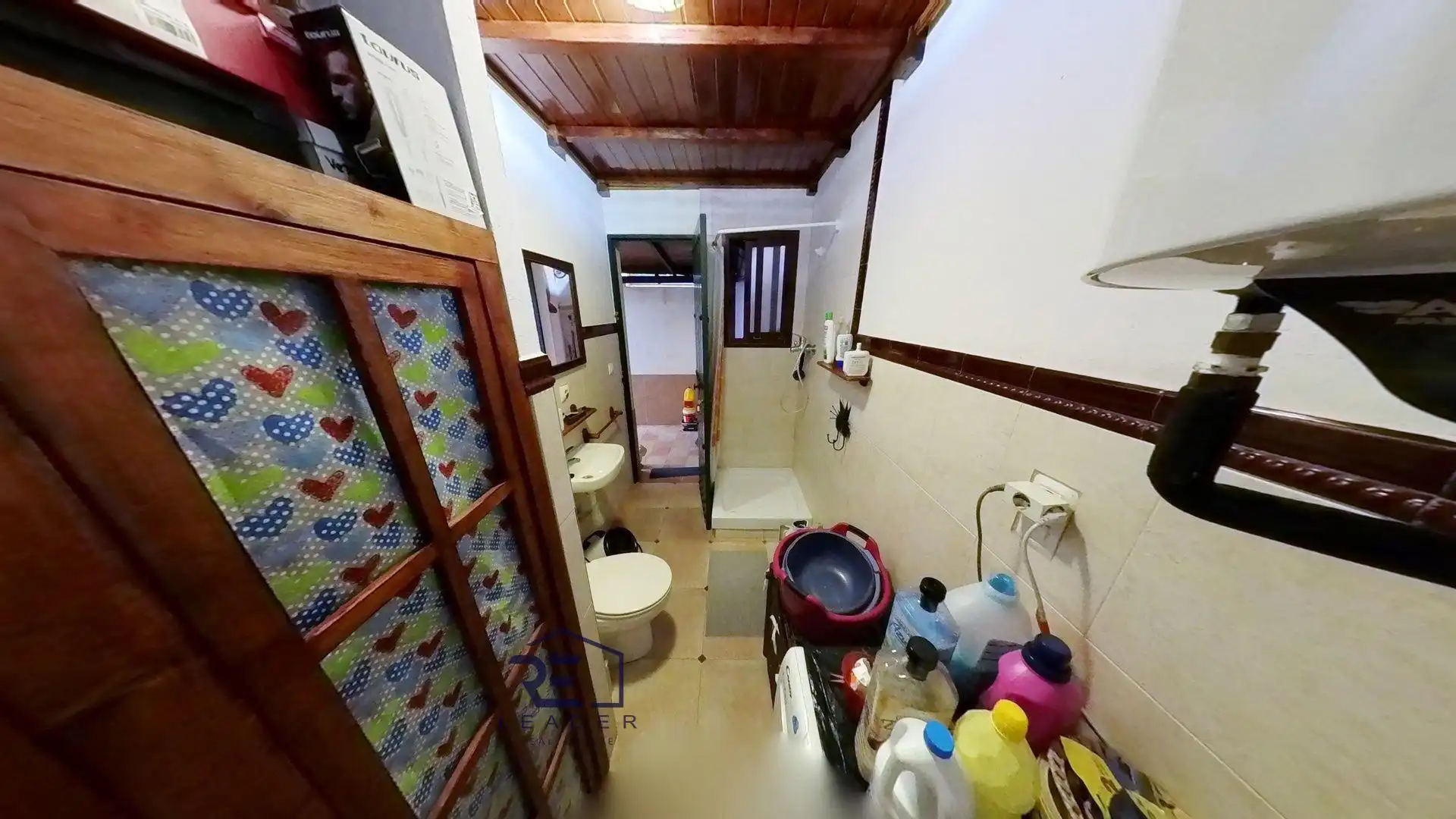 Baño de Casa adosada en venta en Guillena con Aire acondicionado, Terraza y Trastero