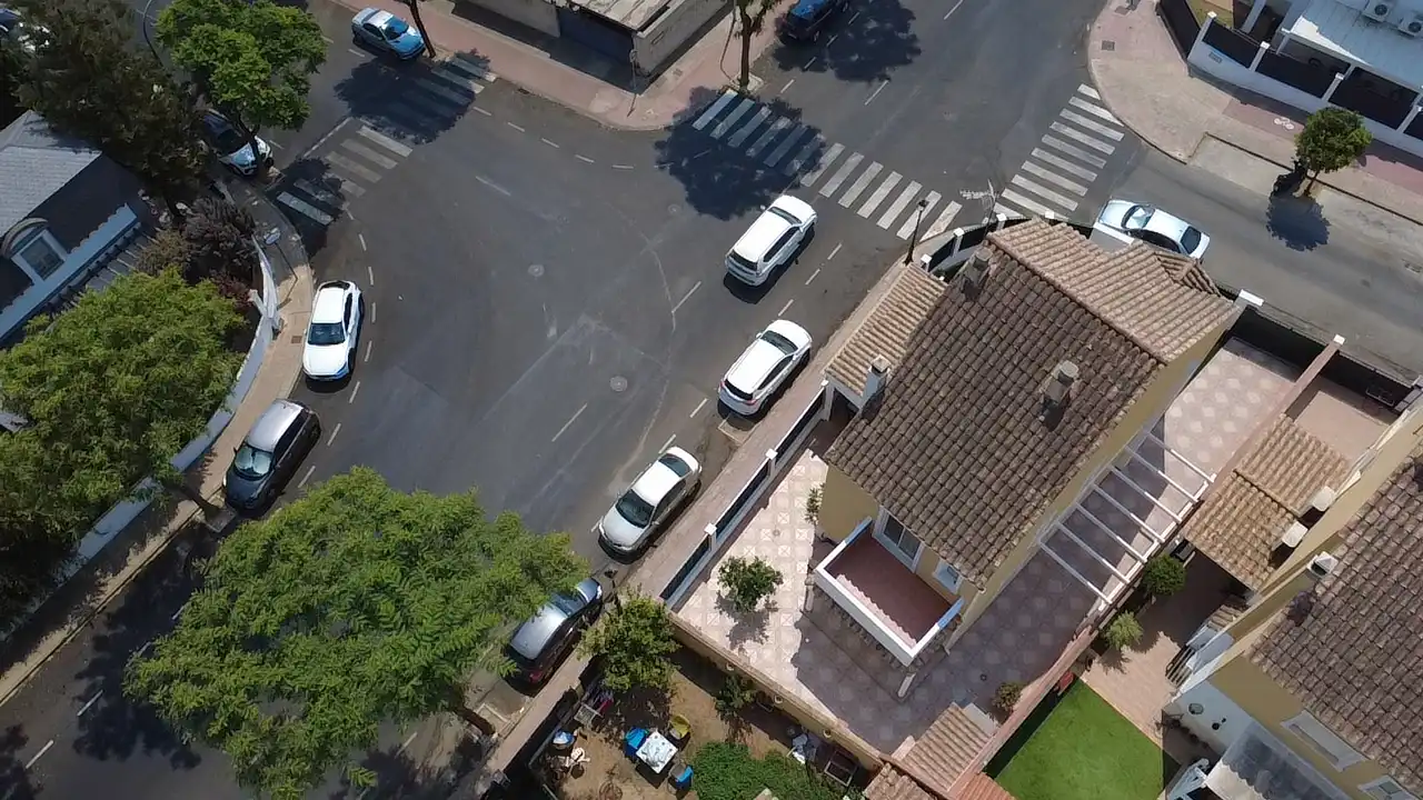 Vista exterior de Casa o xalet en venda en Espartinas amb Aire condicionat, Terrassa i Traster