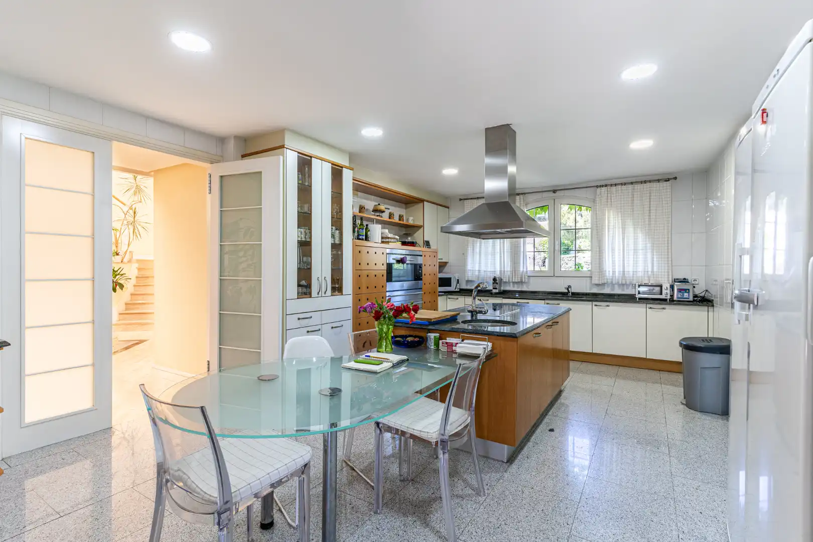 Kitchen of Houses for sale in Villanueva de la Cañada  with Heating, Private garden and Swimming Pool
