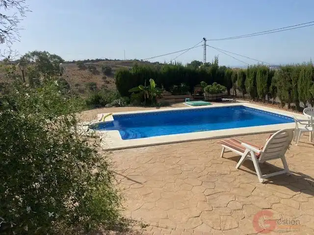 Maison rustique avec piscine à vendre à Vélez-Málaga ciudad, imagen 2