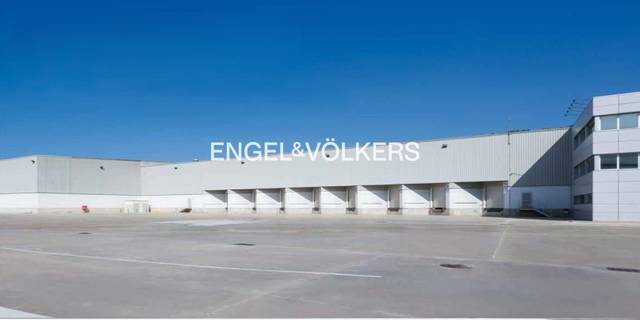 Nave industrial en Alquiler en Subirats