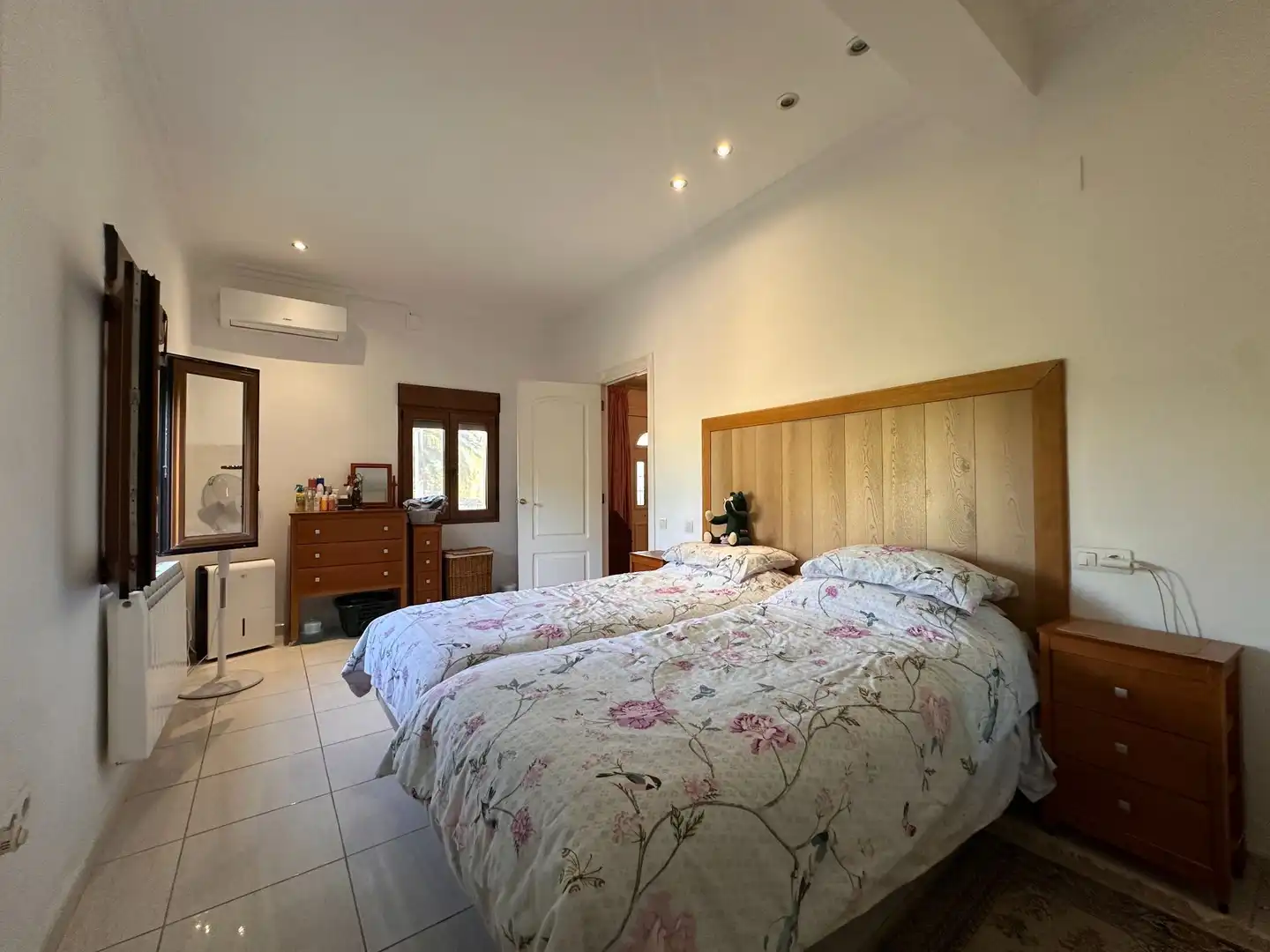 Bedroom of Houses for sale in Ontinyent  with Air Conditioner, Heating and Storage room