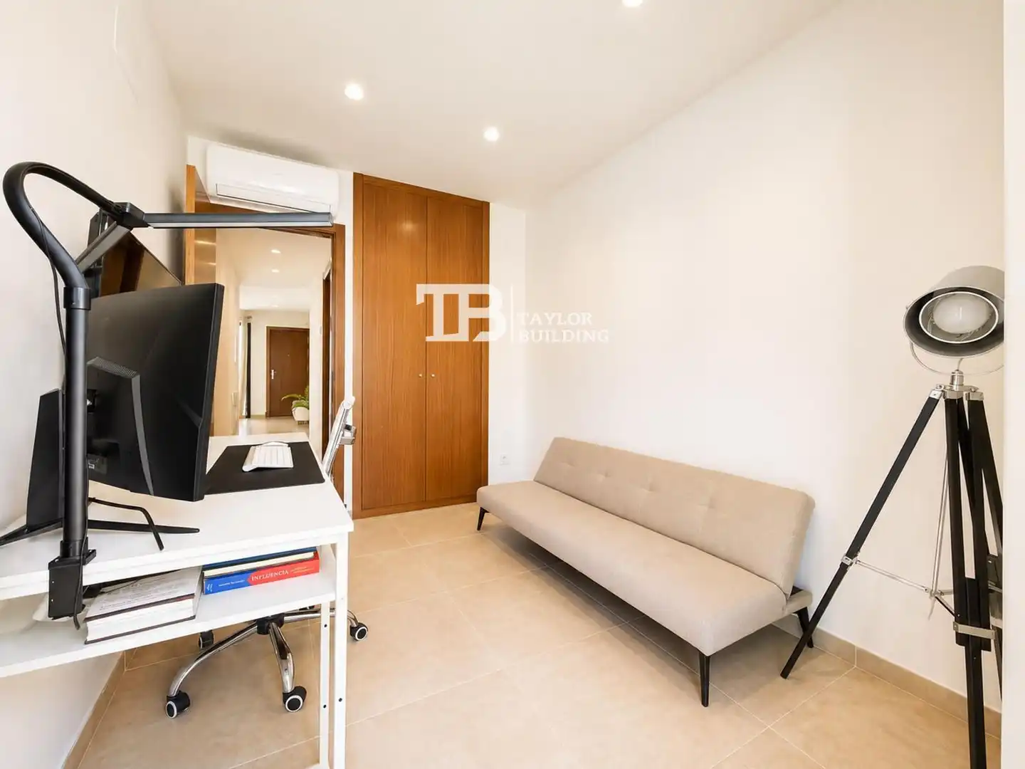 Bedroom of Flat for sale in  Palma de Mallorca  with Air Conditioner, Heating and Private garden