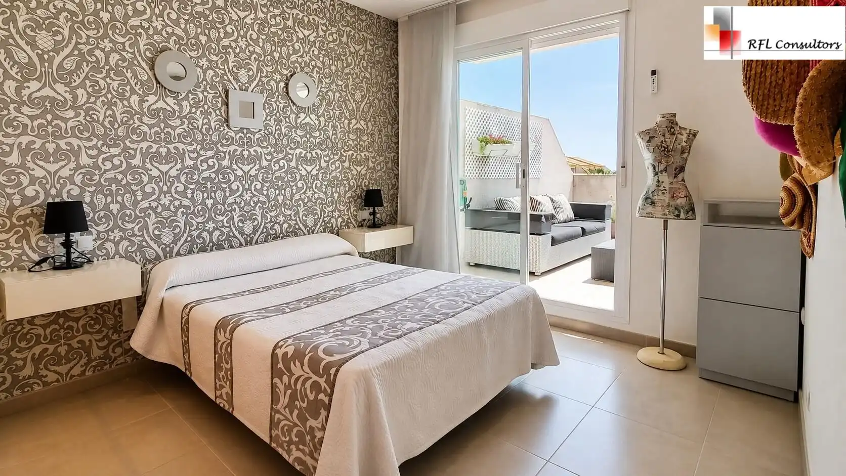 Habitación de Ático en venta en Torreblanca con Aire acondicionado, Jardín privado y Terraza