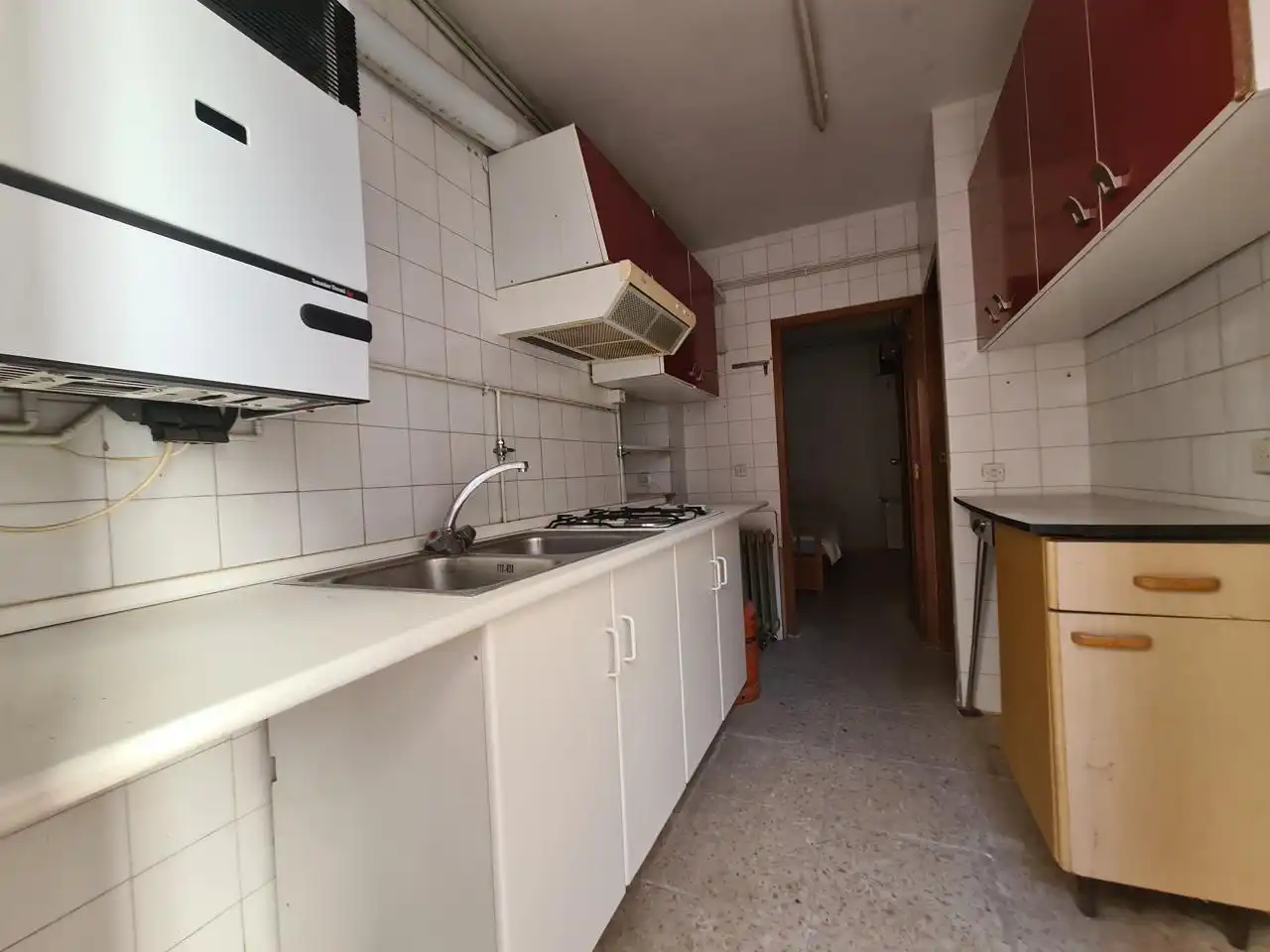 Cocina de Casa adosada en venta en La Adrada  con Balcón