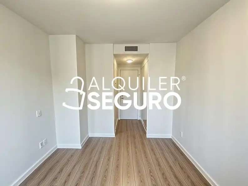1 hab, 50m² en Buena Vista, Carabanchel, Madrid - Image 3