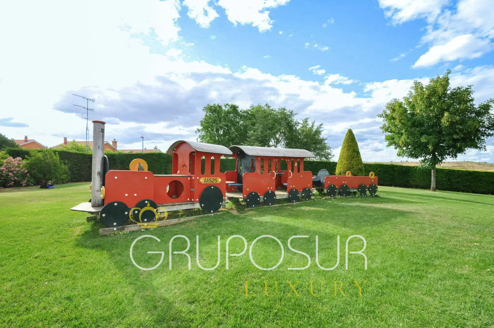 Jardín de Casa o chalet en venta en Valladolid con Calefacción, Jardín privado y Parquet