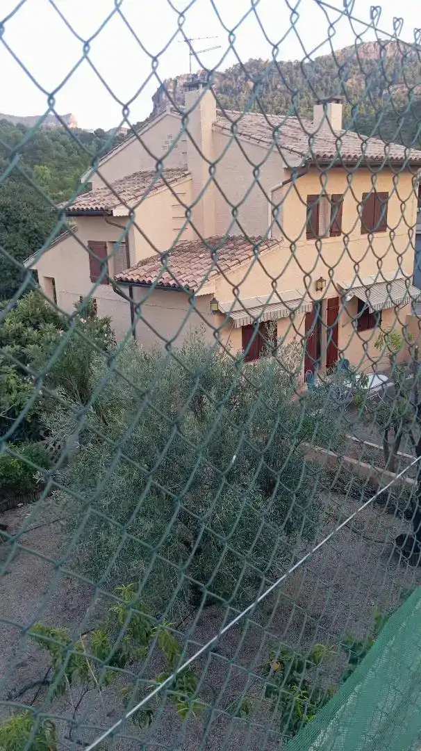 Houses for sale in Beceite