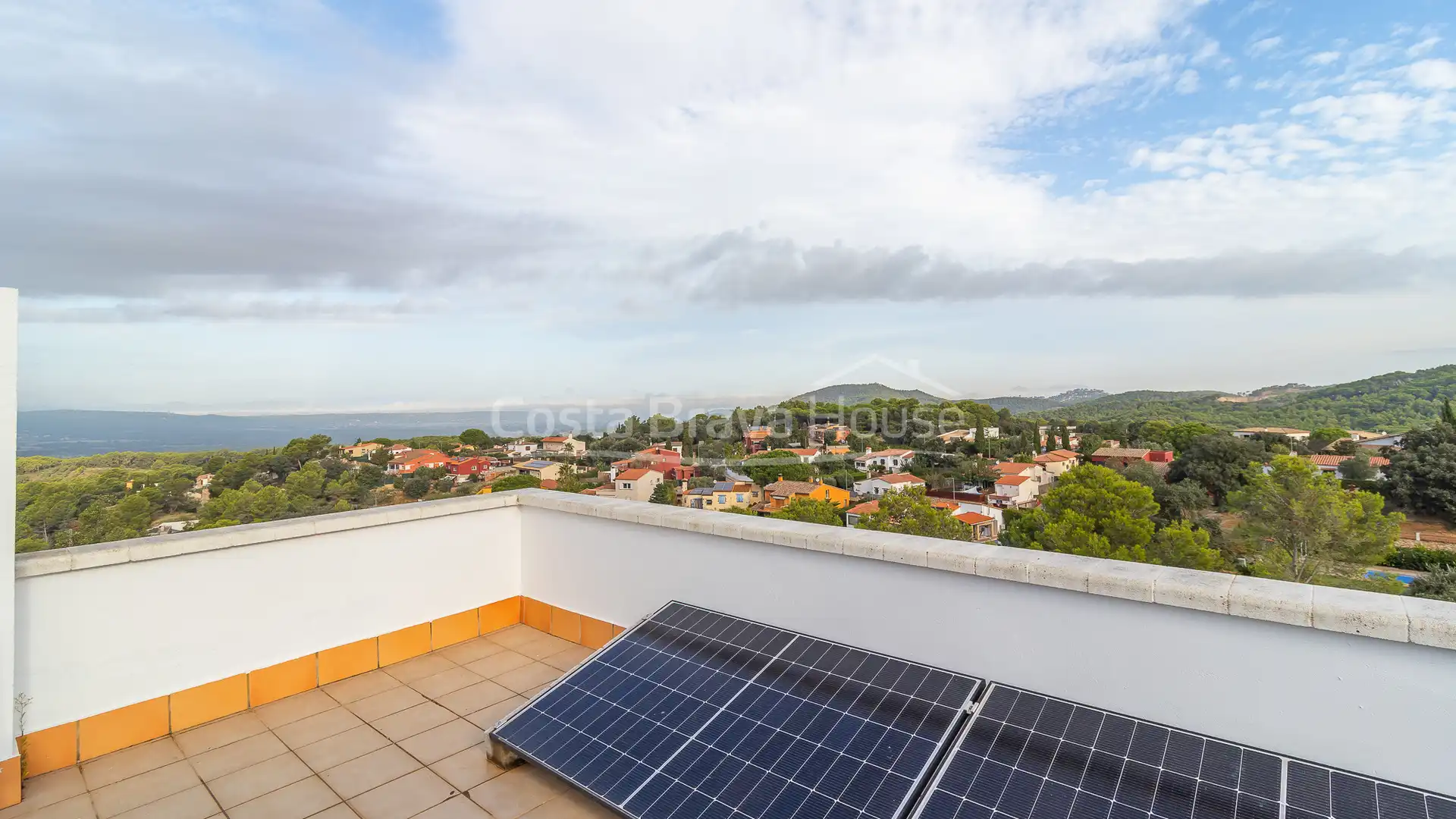 House with pool for sale in Carrer Joan Amades, imagen 44