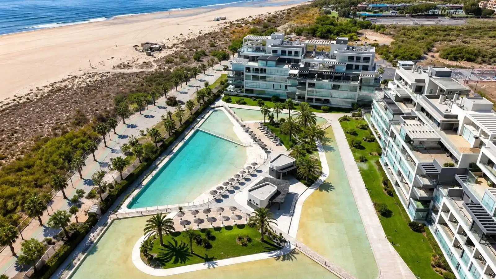 Vista exterior de Apartamento en venta en Ayamonte con Aire acondicionado, Calefacción y Jardín privado