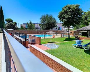 Swimming pool of Attic for sale in Boadilla del Monte  with Air Conditioner, Terrace and Balcony