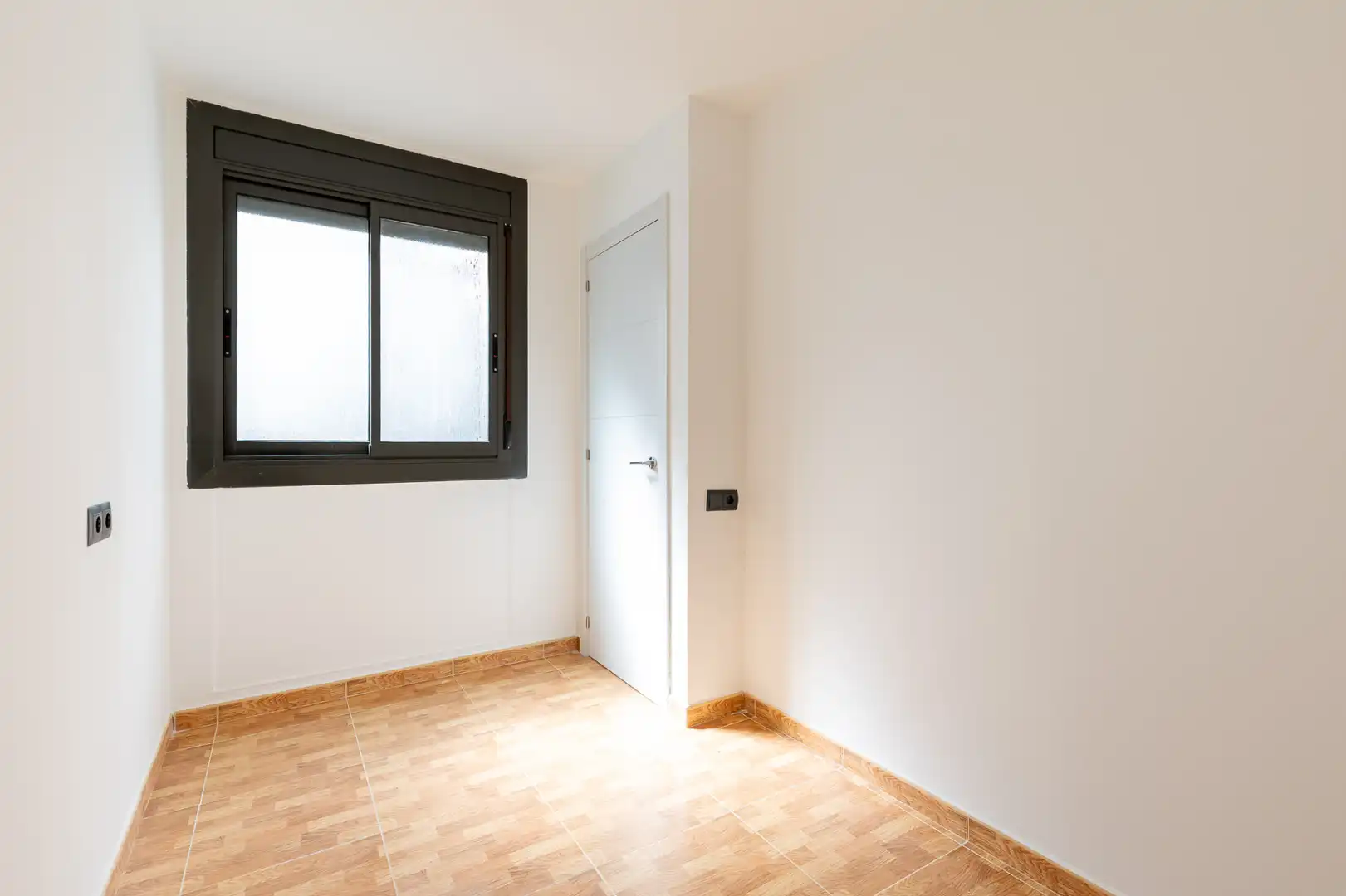 Habitación de Ático en venta en Terrassa con Aire acondicionado, Calefacción y Terraza