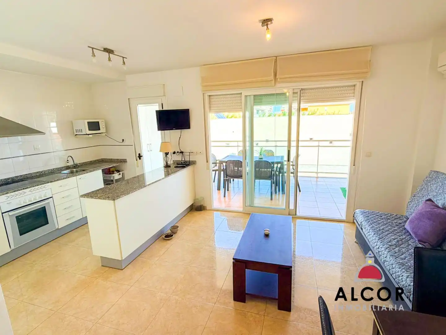 Piso con terraza en venta en Playa Morro de Gos, imagen 3