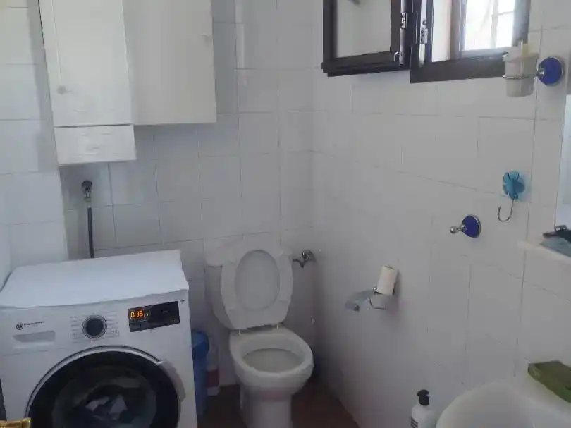 Bany de Casa adosada en venda en Ronda amb Traster i Moblat