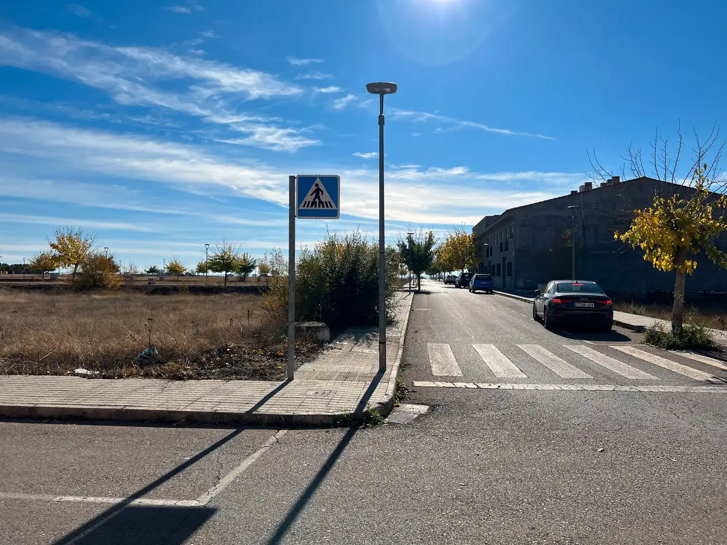 Terreny residencial en venda a Ronda América 14