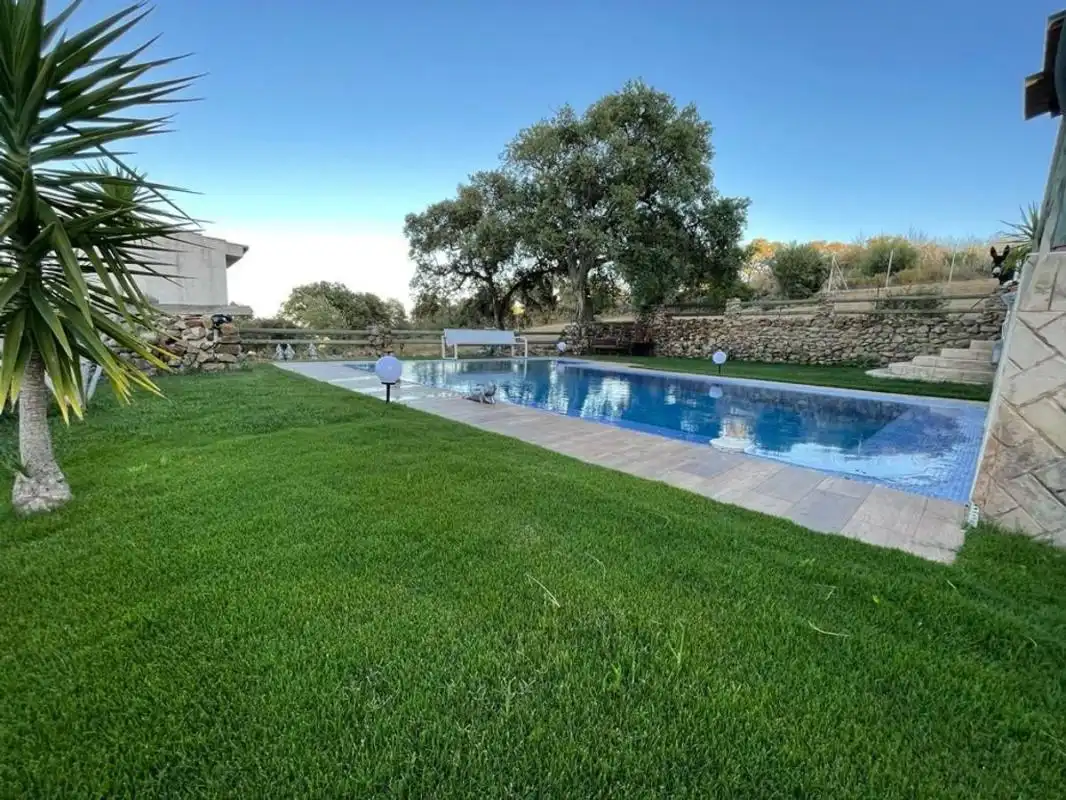 Detached house with terrace for sale in Calle del Cerro de las Animas, imagen 2