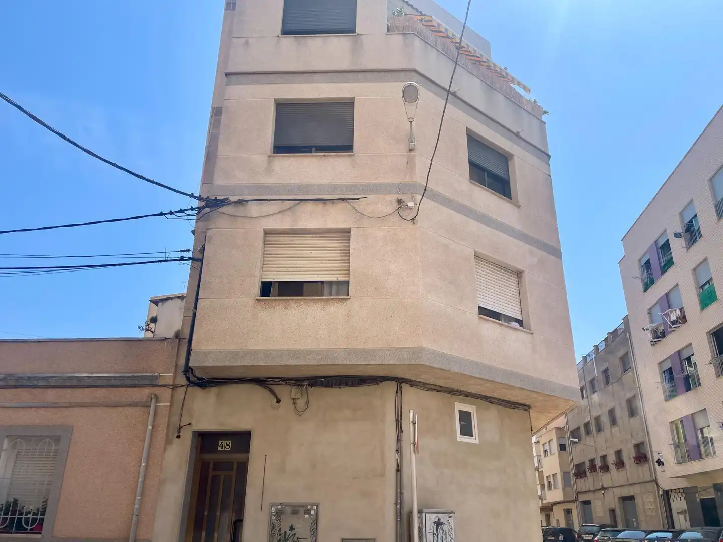 Vista exterior de Edificio en venta en Benicarló