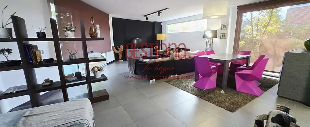 Living room of Houses for sale in Santa Cruz de Bezana  with Private garden, Terrace and Furnished