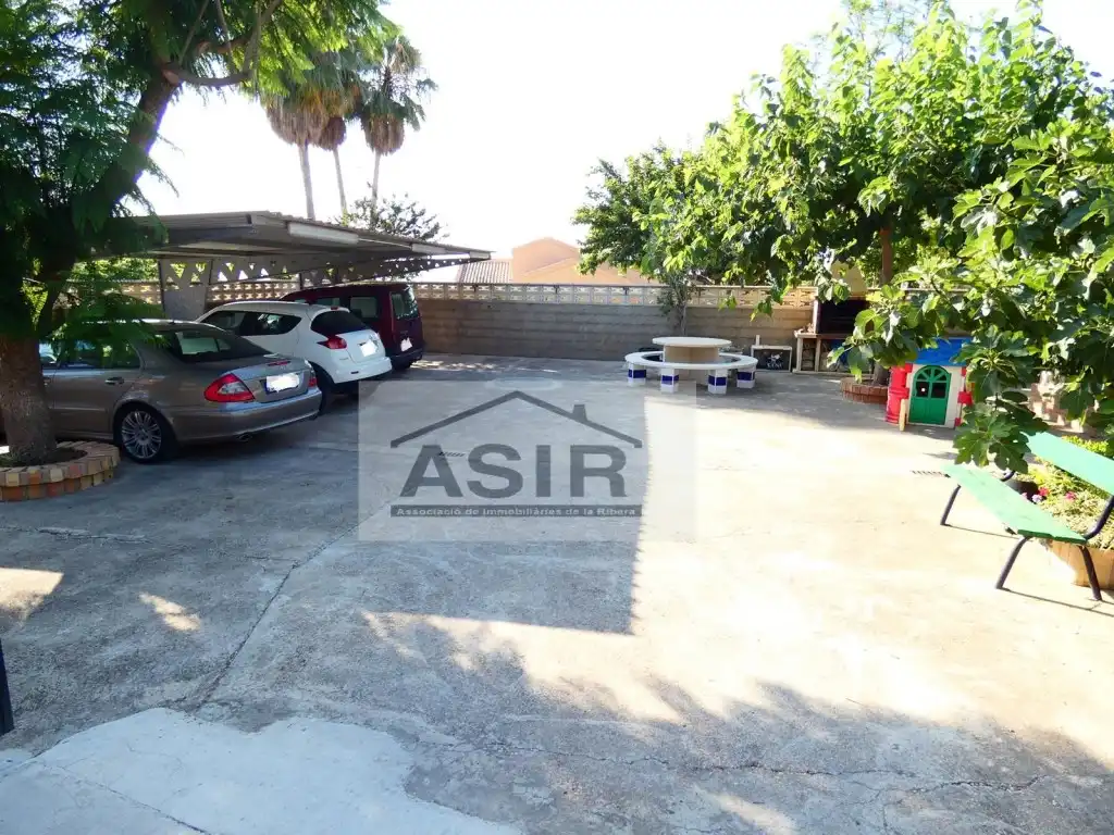 Parking de Casa o chalet en venta en Alzira con Aire acondicionado, Jardín privado y Terraza