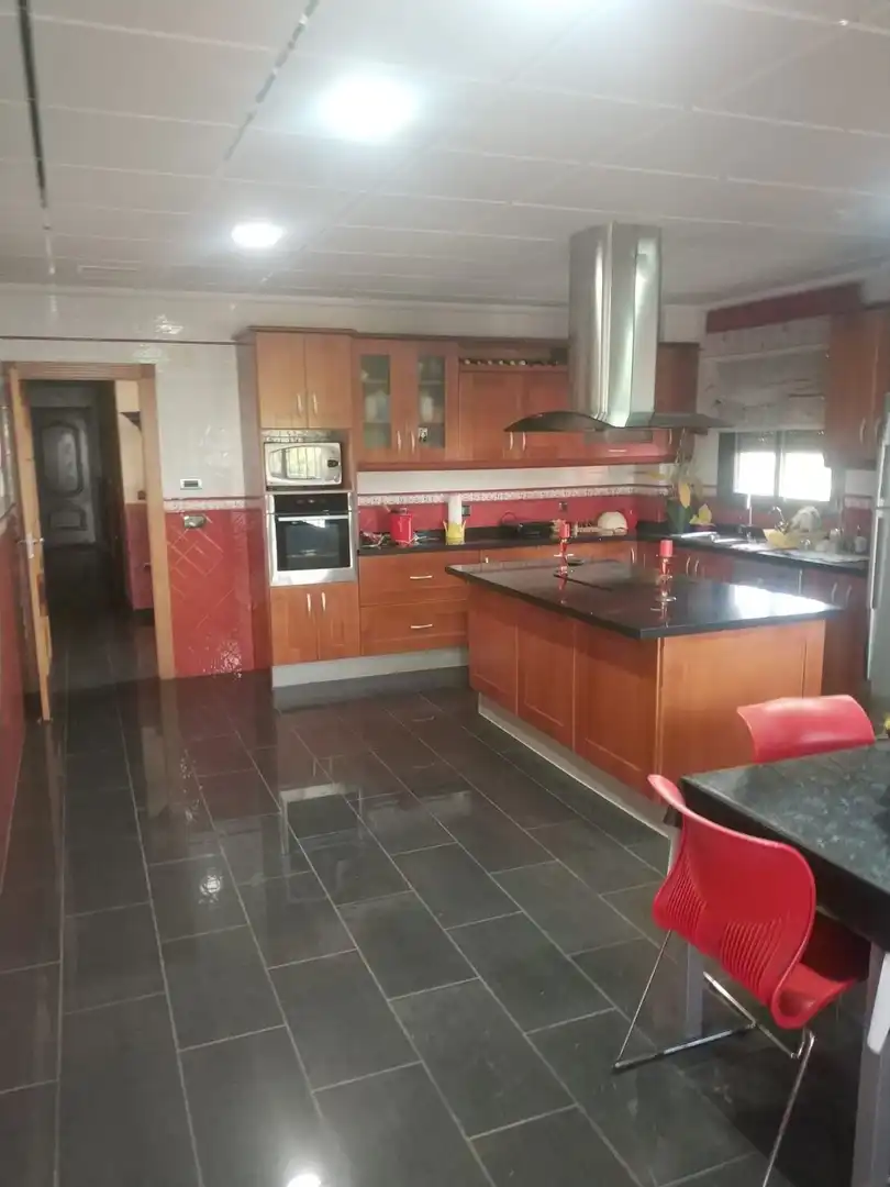 Cuina de Casa o xalet en venda en Orihuela amb Jardí privat, Moblat i Balcó