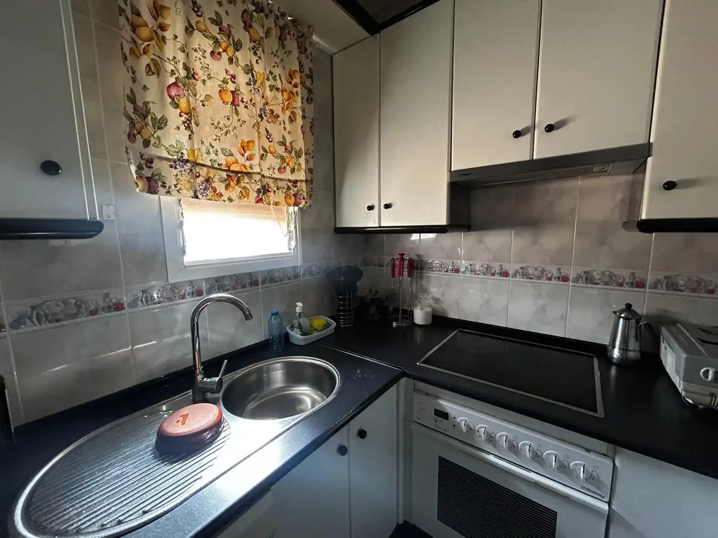 Cocina de Dúplex en venta en San Juan de Aznalfarache