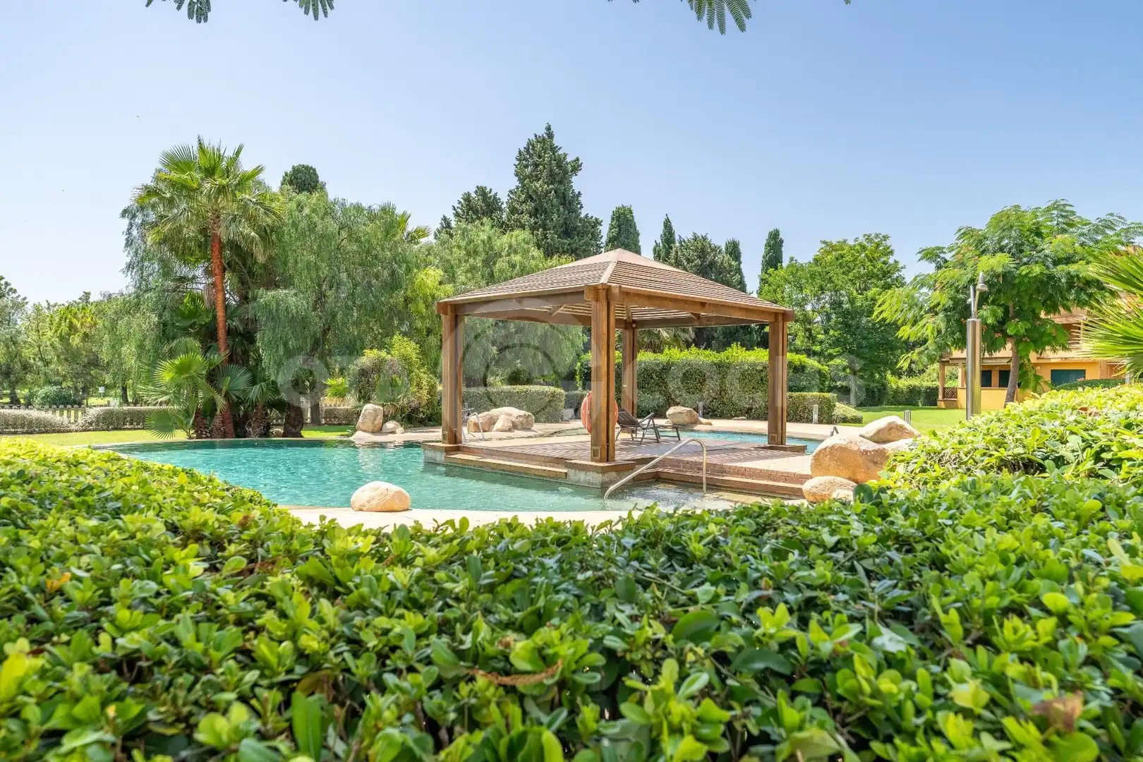 Piscina de Dúplex de lloguer en Reus amb Aire condicionat, Calefacció i Jardí privat