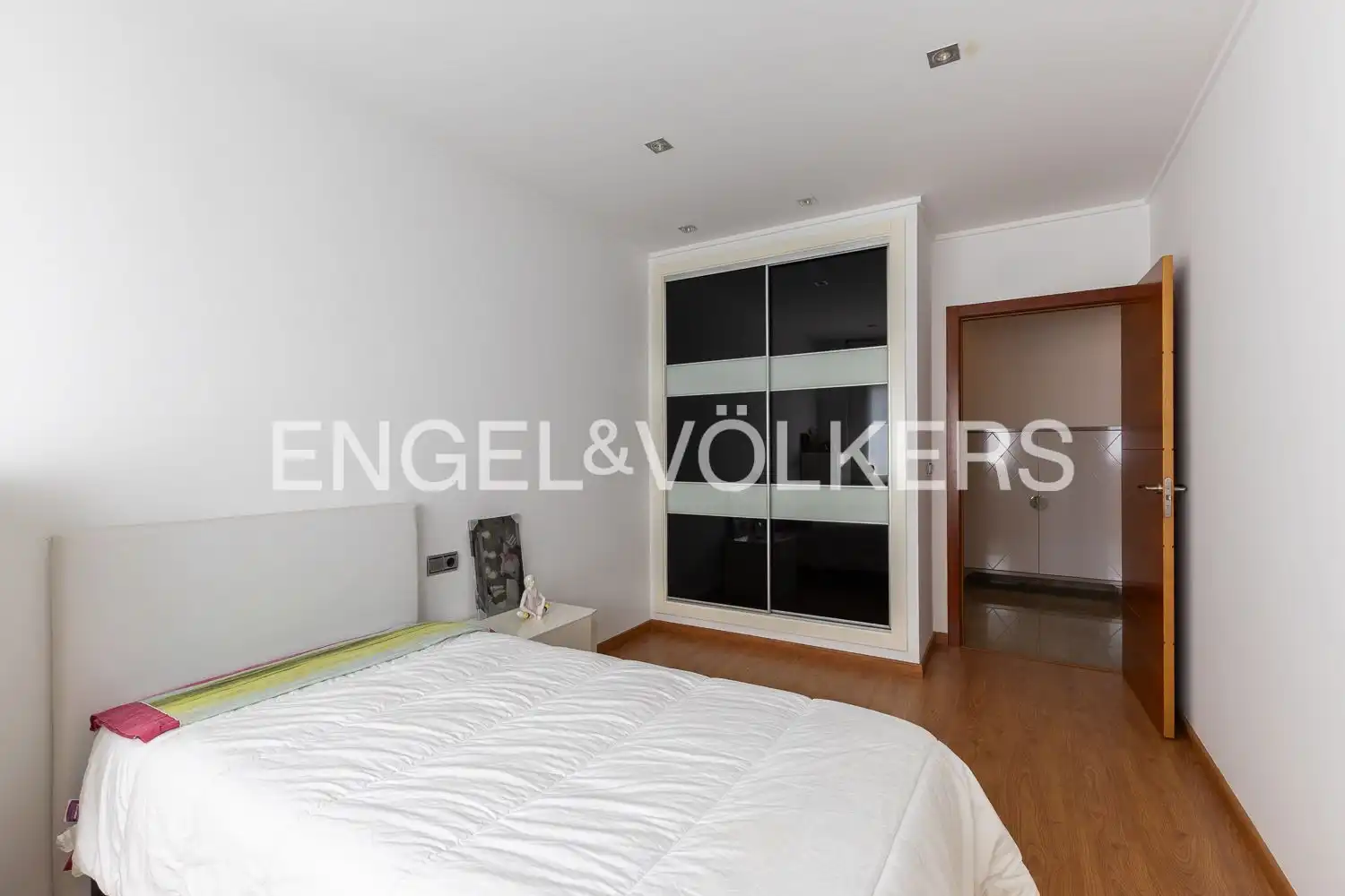 Bedroom of Houses for sale in Villanueva de Castellón  with Air Conditioner, Heating and Terrace