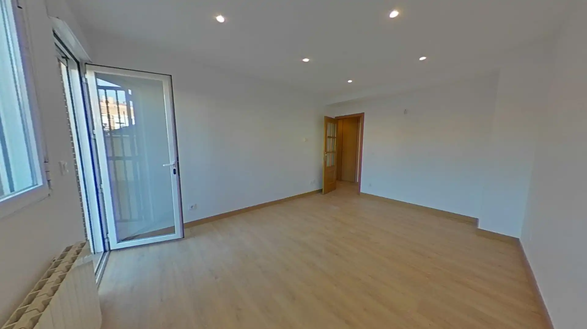 Habitación de Piso en venta en Madrid con Aire acondicionado y Calefacción